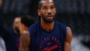 感动？诈骗公司当天裁20%员工 却仍给小卡支付175万代言费